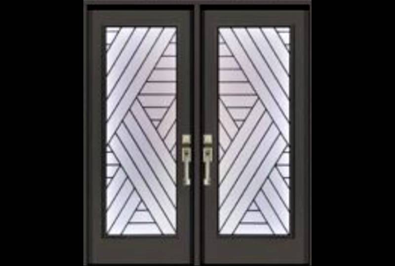 Double entry doors with geometric frosted glass